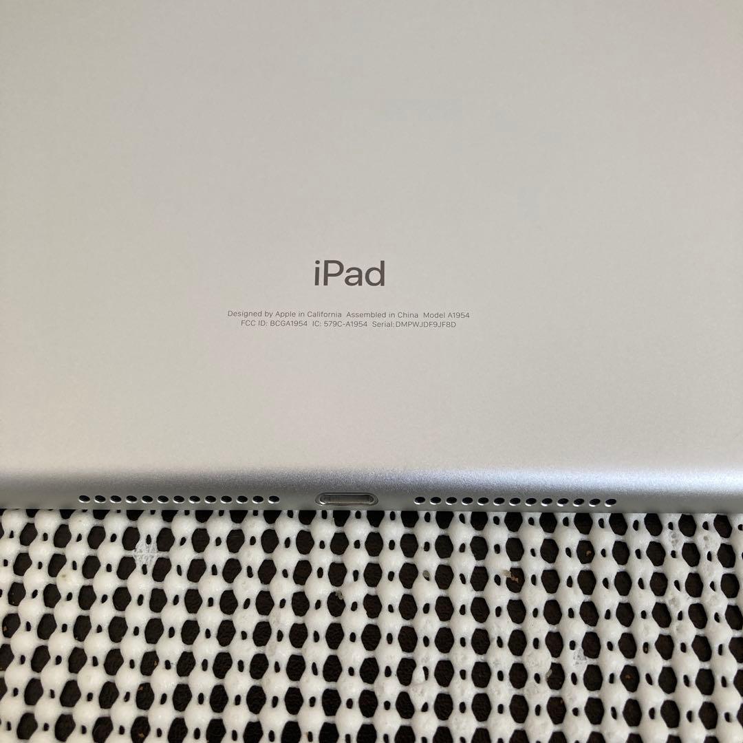 61【早い者勝ち】美品☆電池最良好☆iPad6第6世代 32GB SIMフリー☆