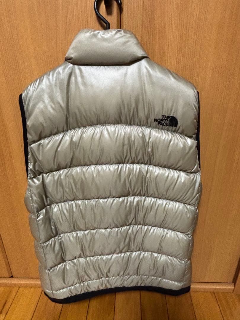 THE NORTH FACE アコンカグアダウンベスト　クレーグレー