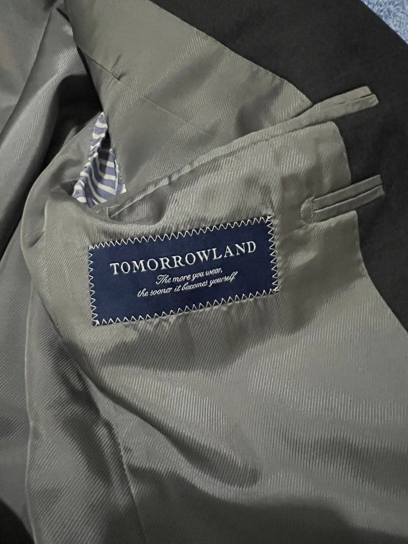 【美品】トゥモローランド カノニコ 3ピーススーツ チャコールグレー