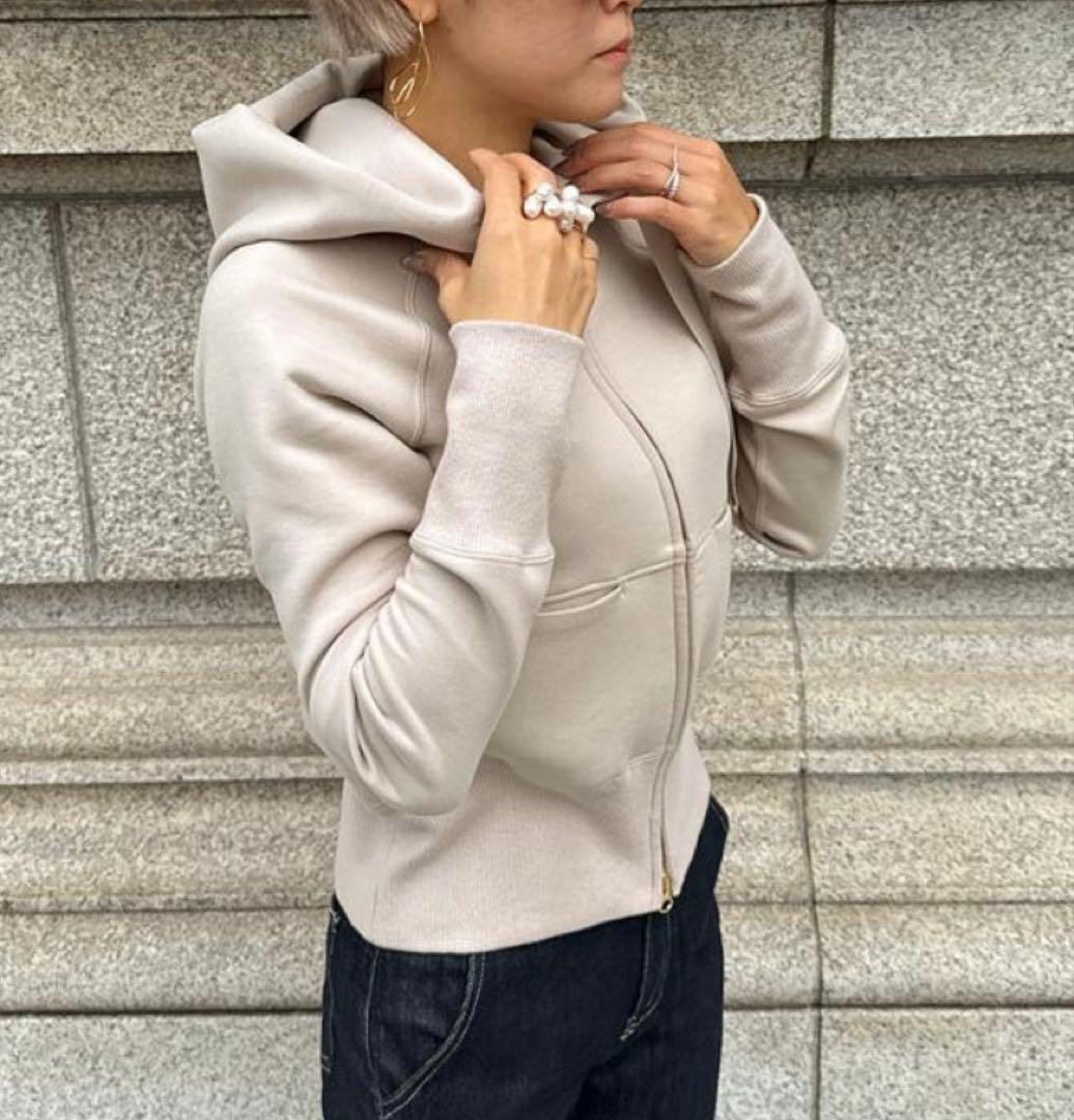 JENNE 日本製美ラインパーカー UVカット　ジェンヌ