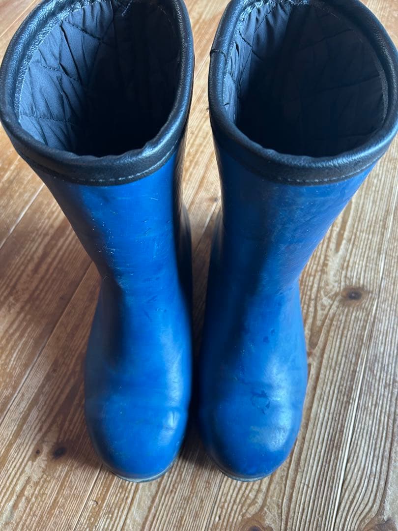 防寒安全長靴　セーフティベアー　シバタ工業