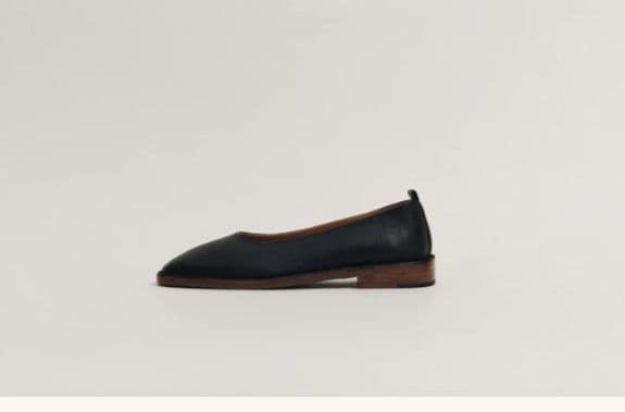 トゥティエ　フラットシューズ