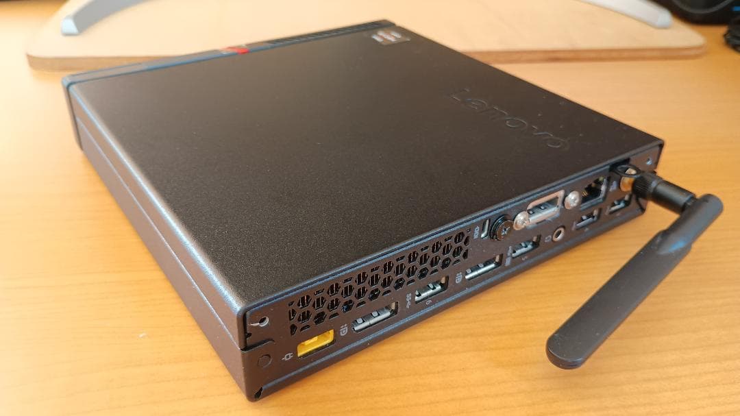 ミニPC LENOVO M715q Ryzen 5 PRO 2400GE