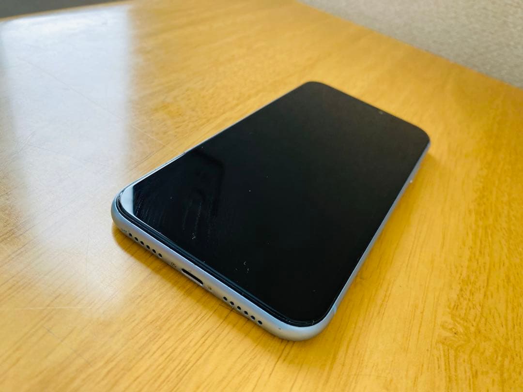 iPhone XR ブルー 128GB 本体 バッテリー最大容量100%