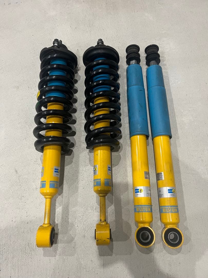 BILSTEIN B6 150プラドディーゼル用 純正コイル+アッパーマウント付