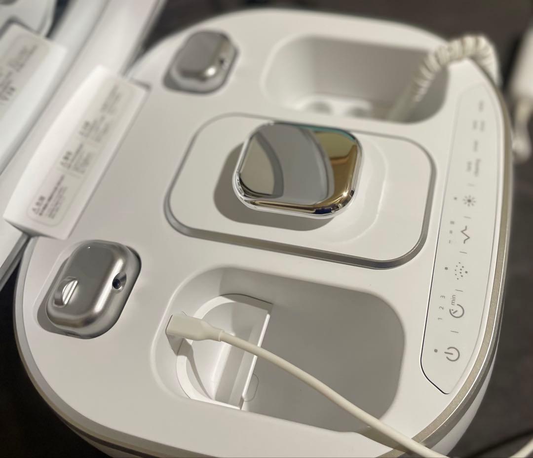 サキナ 美顔器 コアベル