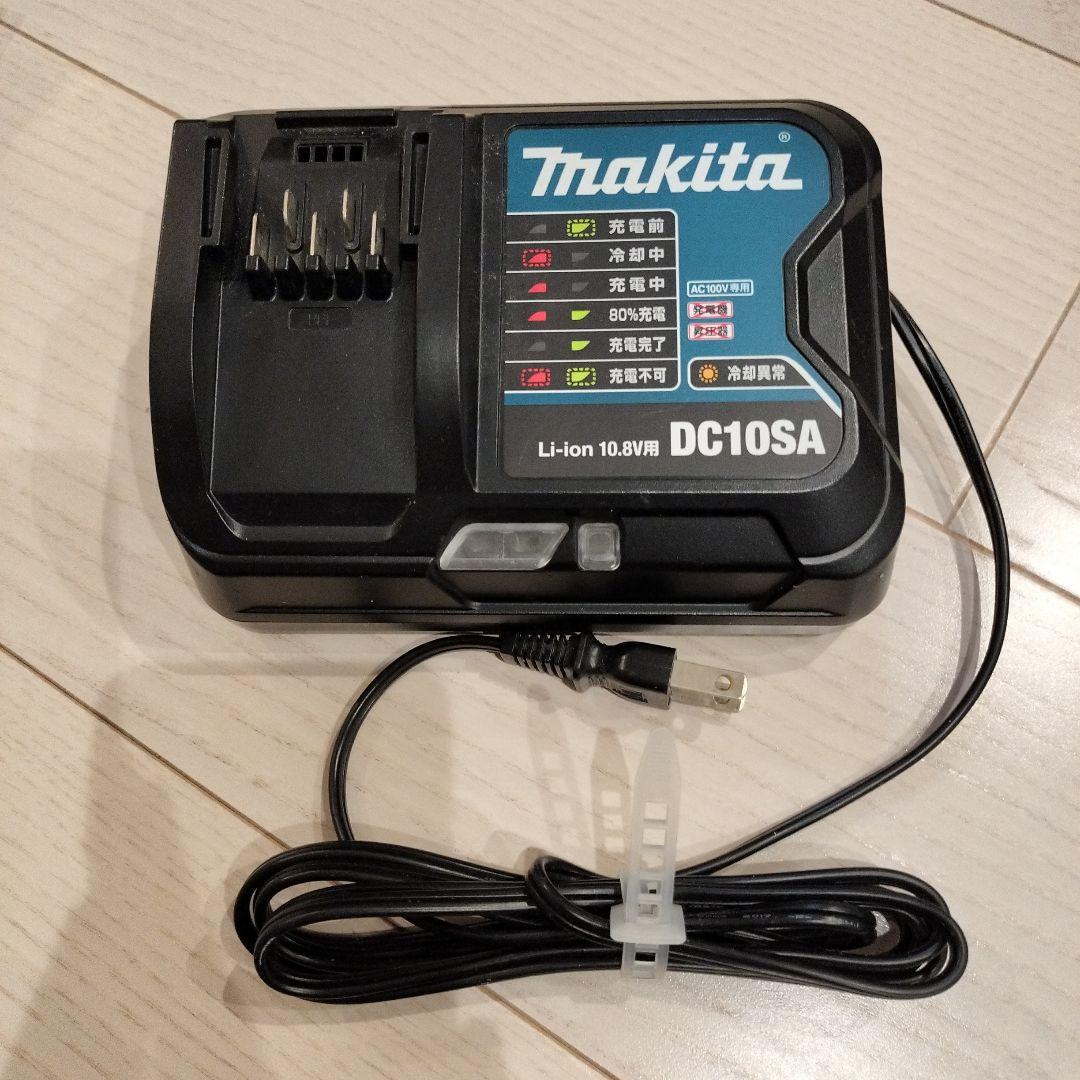 makita マキタ　CL107FD 本体と付属品セット