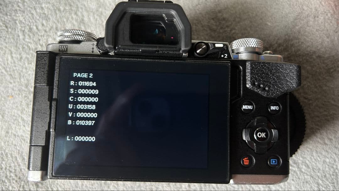 OLYMPUS OM-D E-M5 Mark II レンズ2本セット