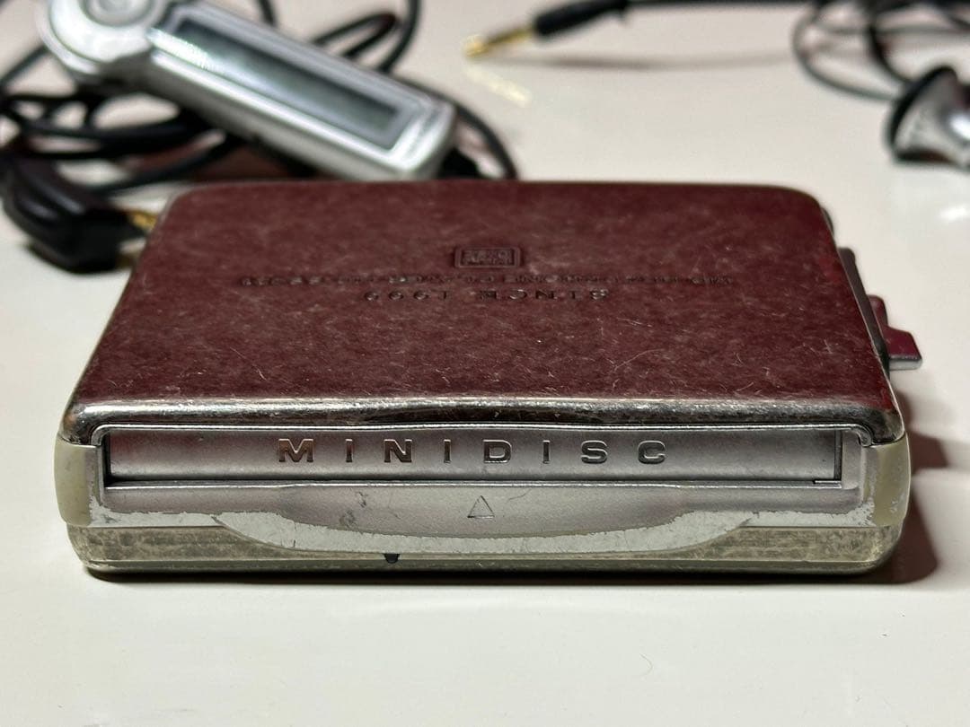 SHARP MDヘッドホンプレーヤー MD-SS421-S Limited