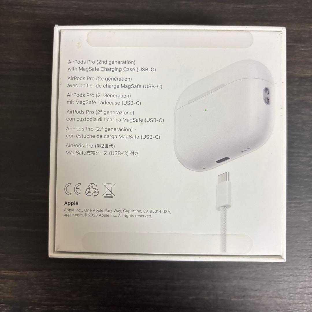 AirPods Pro 2 ESRケース付き