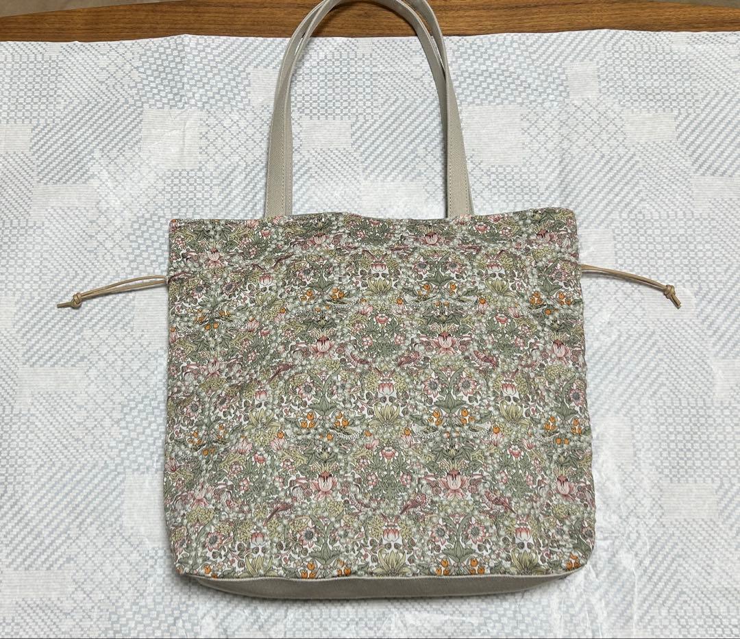 さと75 様 StrawberryThief