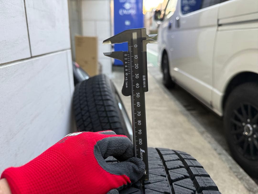 ジムニー・ブリヂストンDM-V3 175/80R16 スタッドレスタイヤホイール