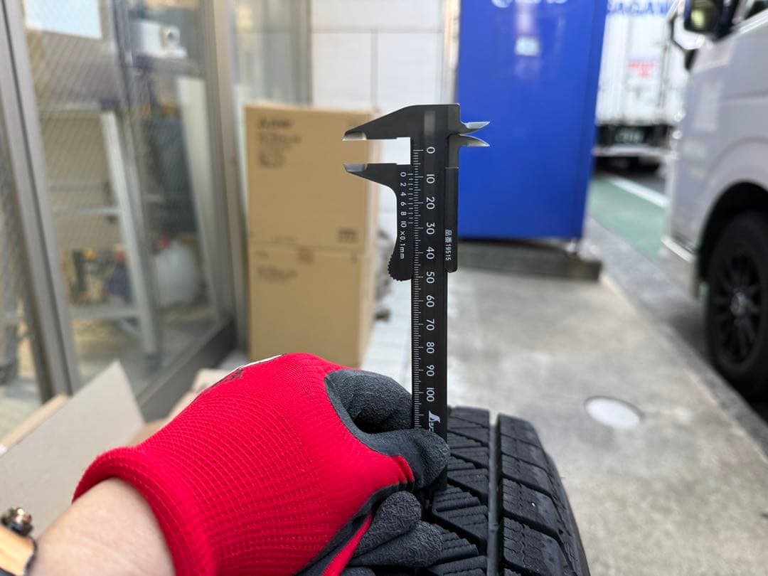 ジムニー・ブリヂストンDM-V3 175/80R16 スタッドレスタイヤホイール