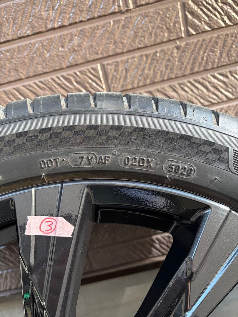 トヨタ 80ハリアー　20インチ GRタイヤホイールセット