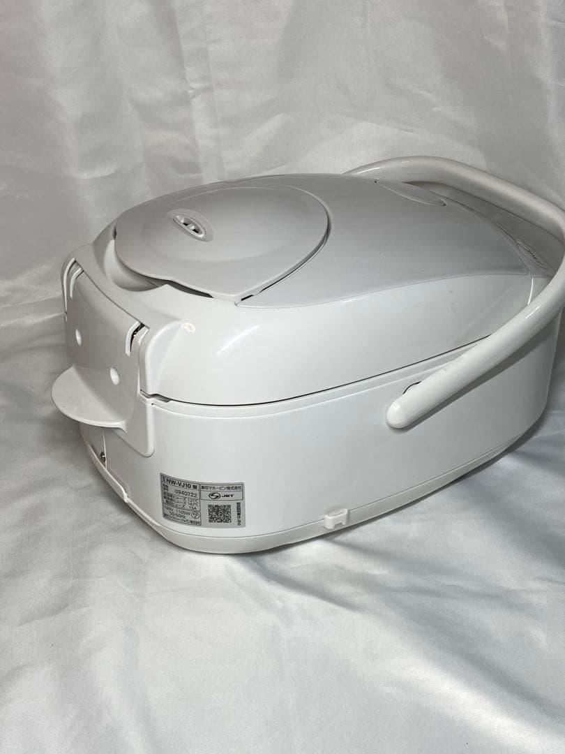 Zojirushi 象印　炊飯器 NW-VJ10 5.5合　2024年製