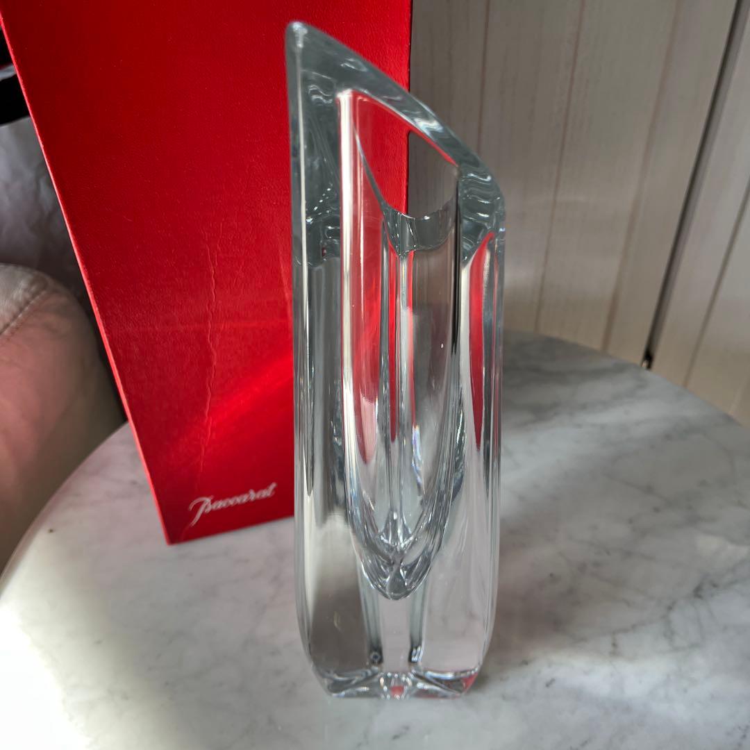 Baccarat クリスタルローズフラワーベース花瓶