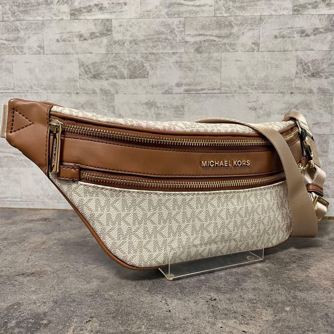 MICHAEL KORS マイケルコース ケンリー ボディバッグ MK総柄PVC