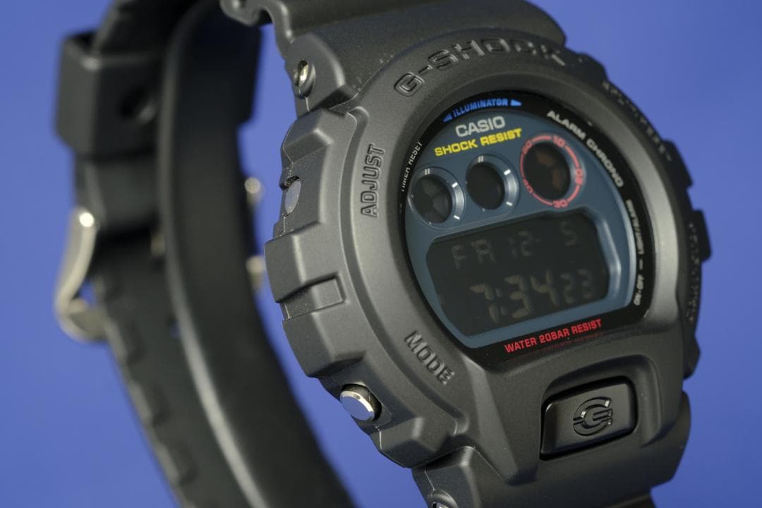 【美品】G-SHOCK DW-6900BMC 電池新品 希少カラー(33)