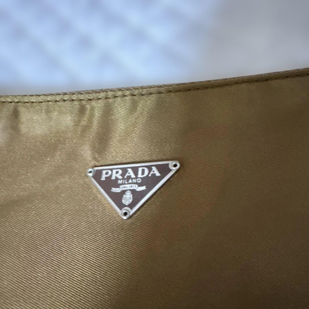 PRADA ブラウン ショルダーバッグ