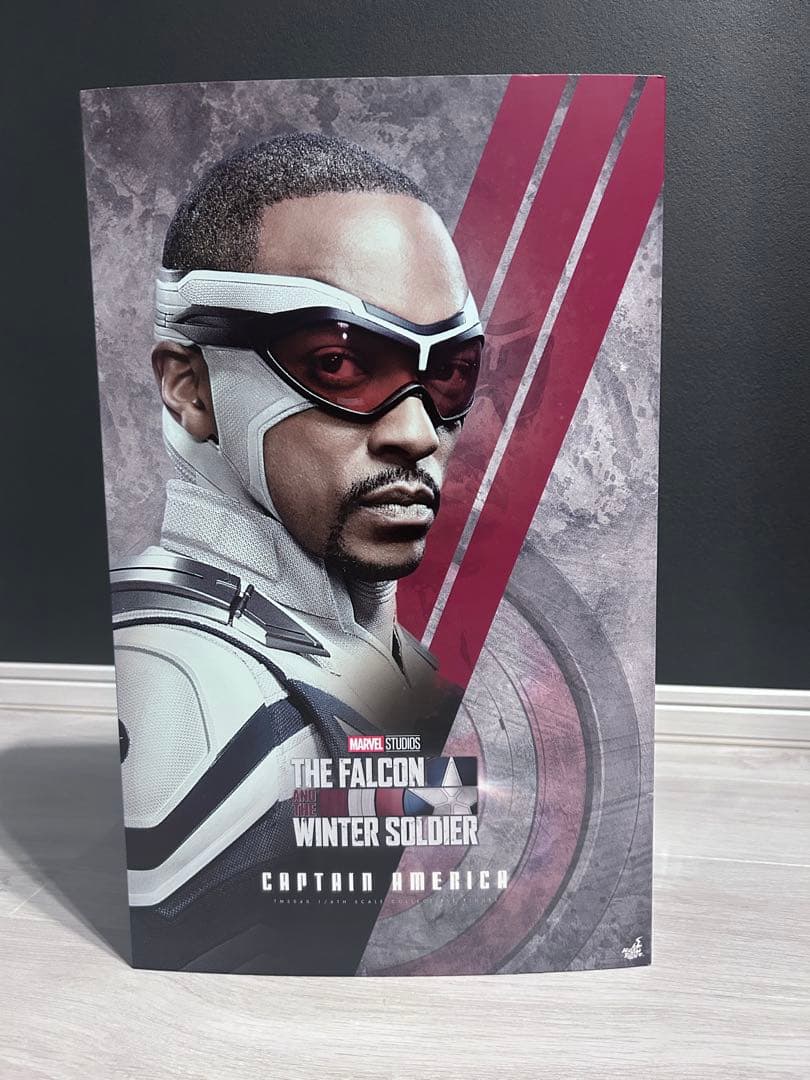 ホットトイズ　ファルコン &ウィンターソルジャー　キャプテン・アメリカ