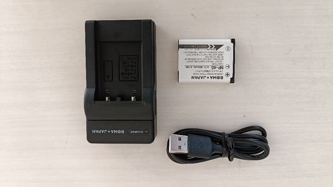 【美品】FUJIFILM 富士フイルム　FinePix JX700　デジカメ