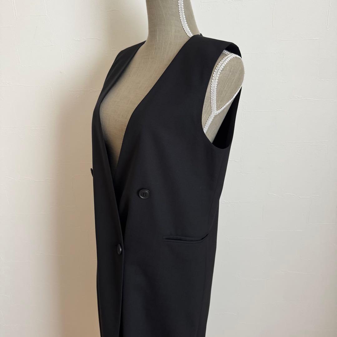 美品　theory luxe ロングジレ　Salind 黒　38