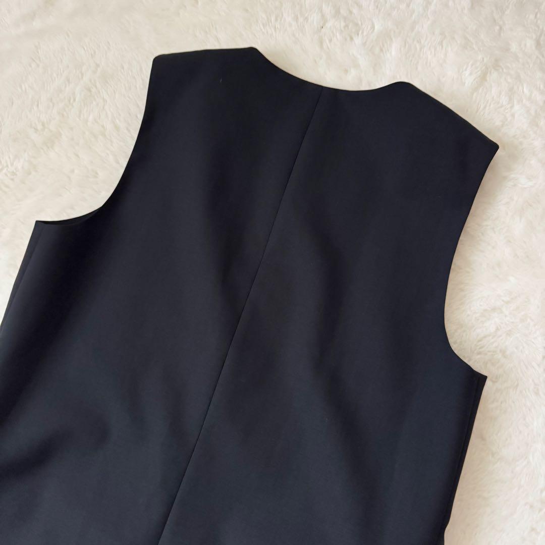 美品　theory luxe ロングジレ　Salind 黒　38