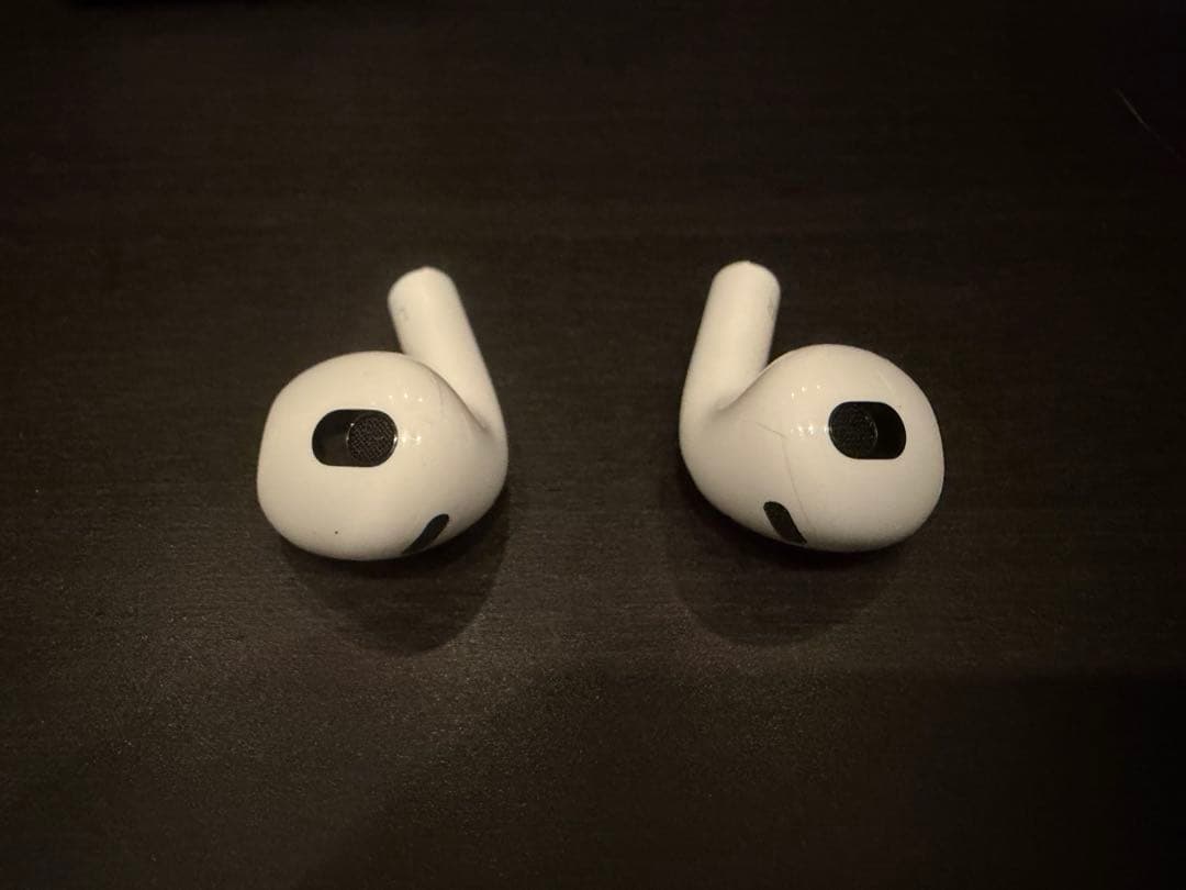 【kana】AirPods3 本体+Stussyケースおまけ