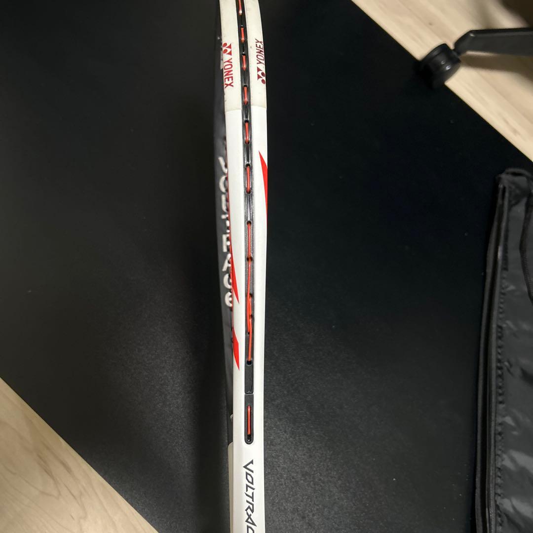 YONEX VOLTRAGE7S 軟式テニスラケットとケース