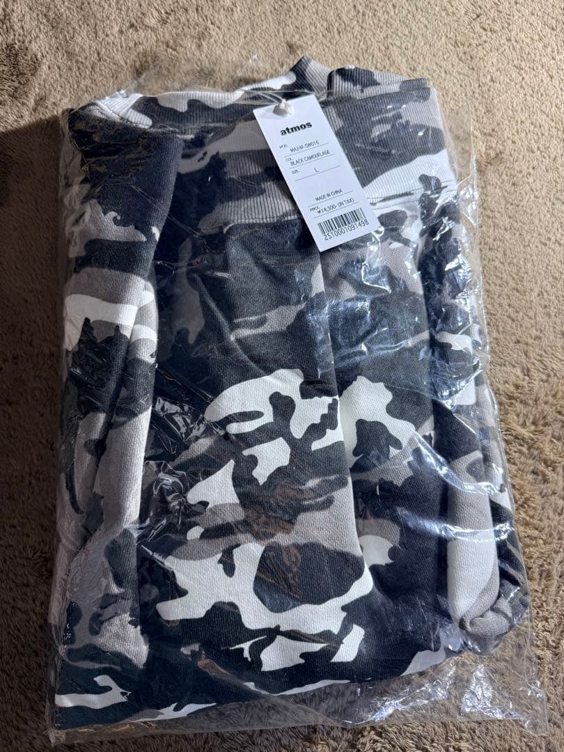 トップス atmos Classic Logo Sweatshirt