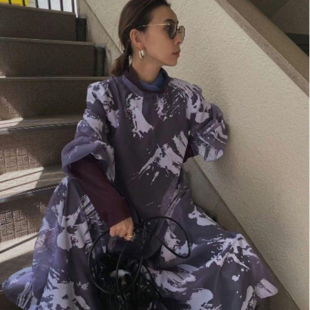 Ameri　RUBBER PAINT ART SHEER DRESS