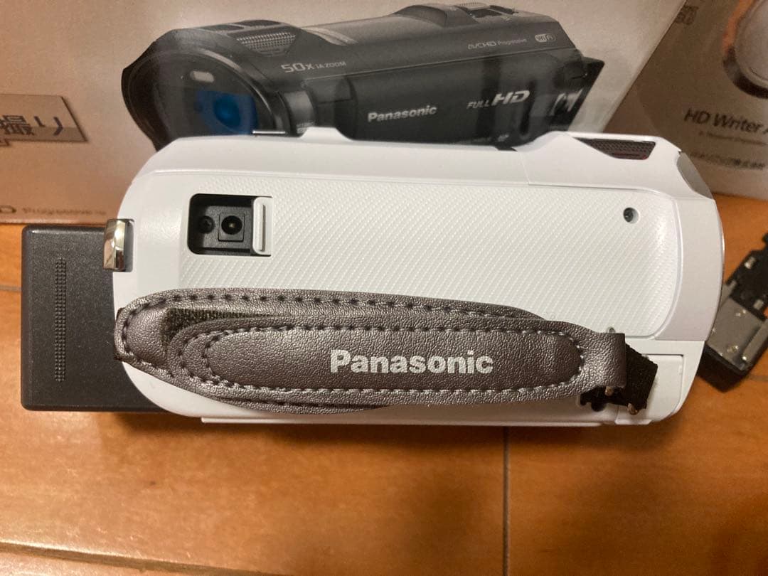【美品、動作確認済み】高性能ビデオカメラ パナソニック HC-W850M-W
