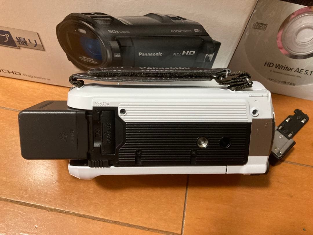 【美品、動作確認済み】高性能ビデオカメラ パナソニック HC-W850M-W