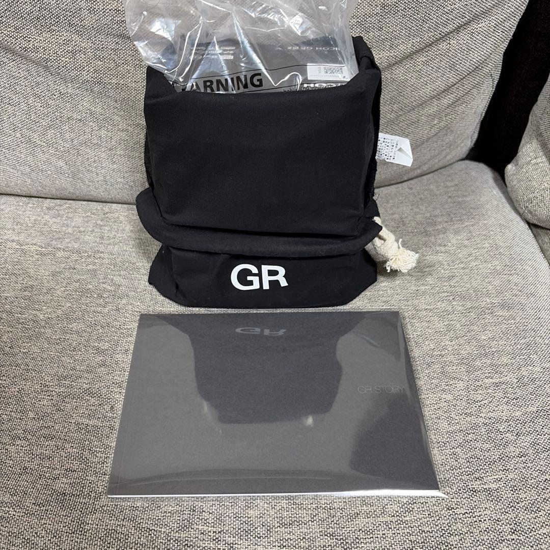 RICOH GRIIIx 保証書付き【新品26.01.25購入】