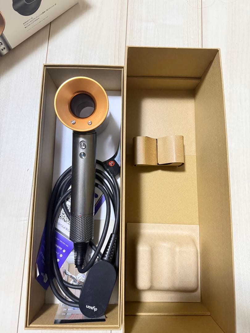 Dyson Supersonic Origin ドライヤー