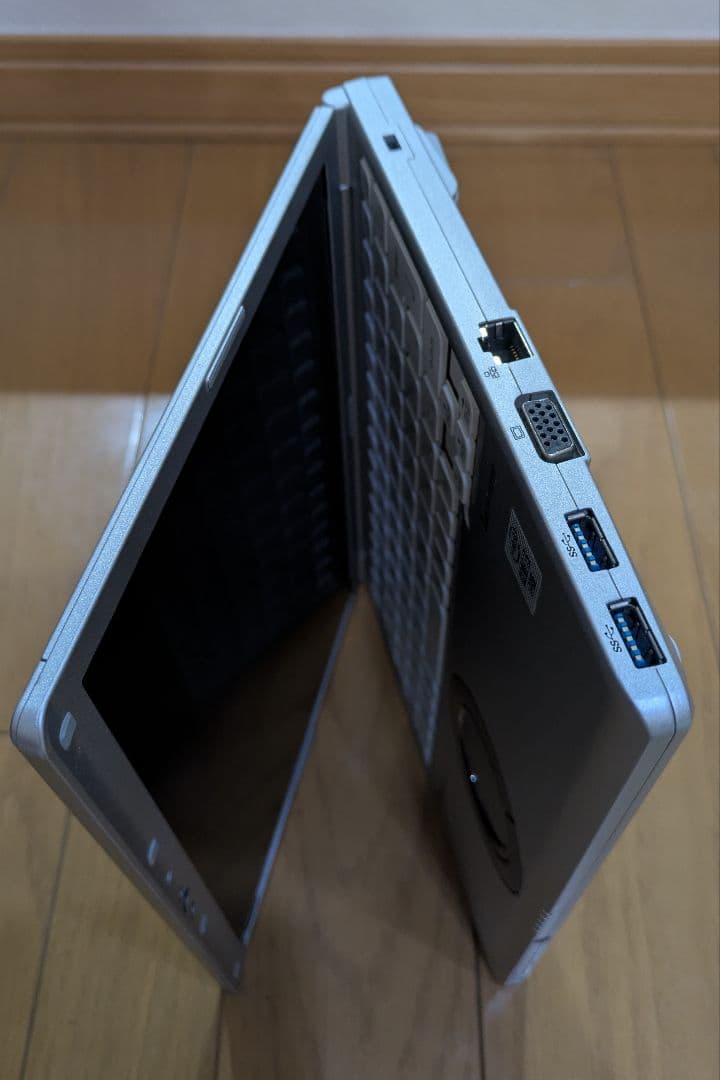 パナソニック レッツノート SV9　Core i5 10310U　メモリ8GB