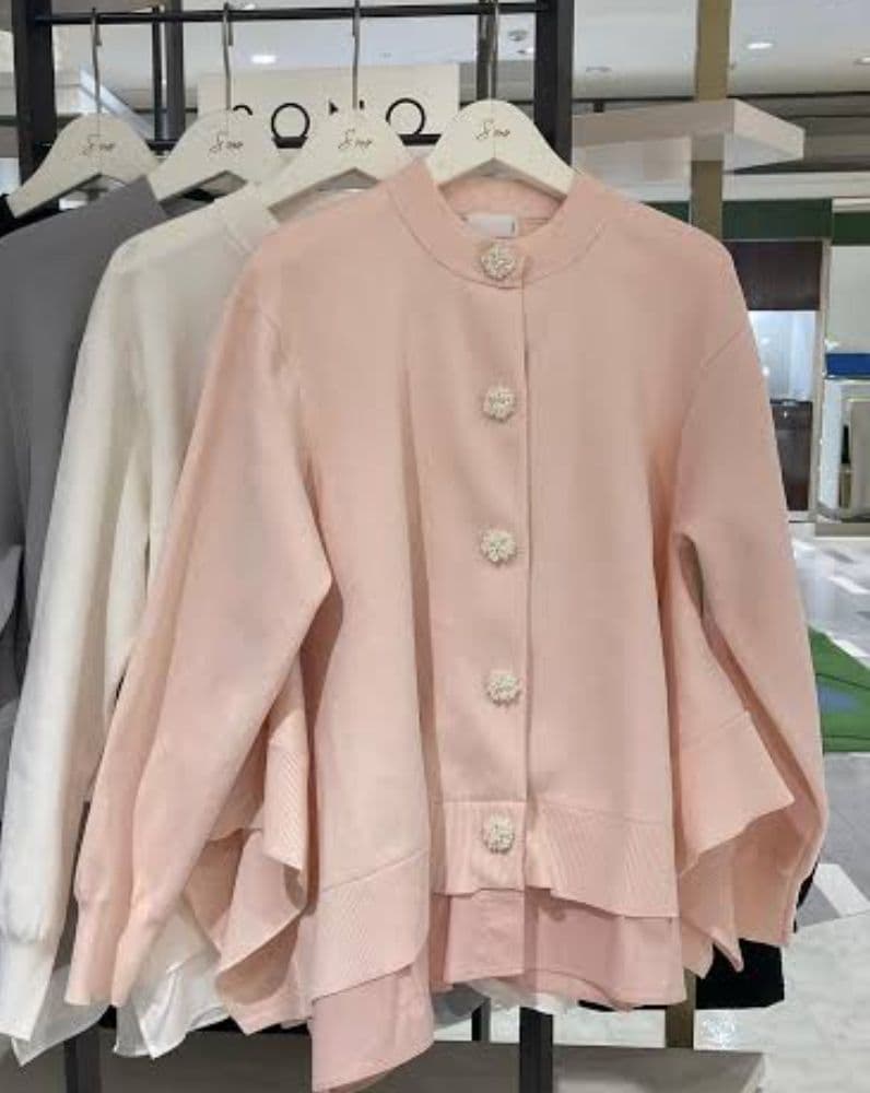 S　新作完売　2025 sono パール付きムショワールカーディガンピンク