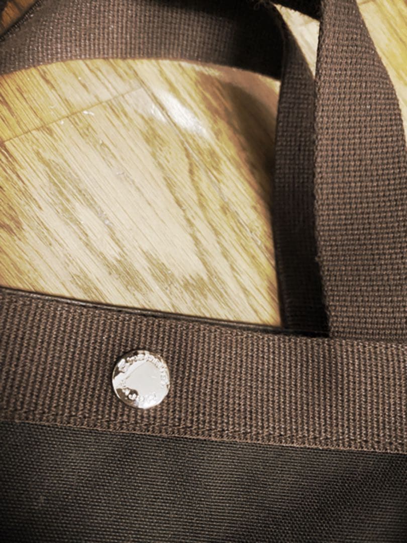 エルベシャプリエのボストンバッグ