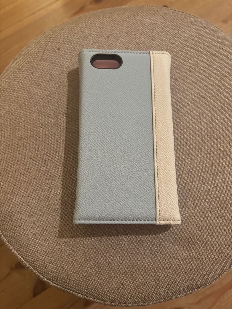 iPhone 8 ゴールド 64GB本体