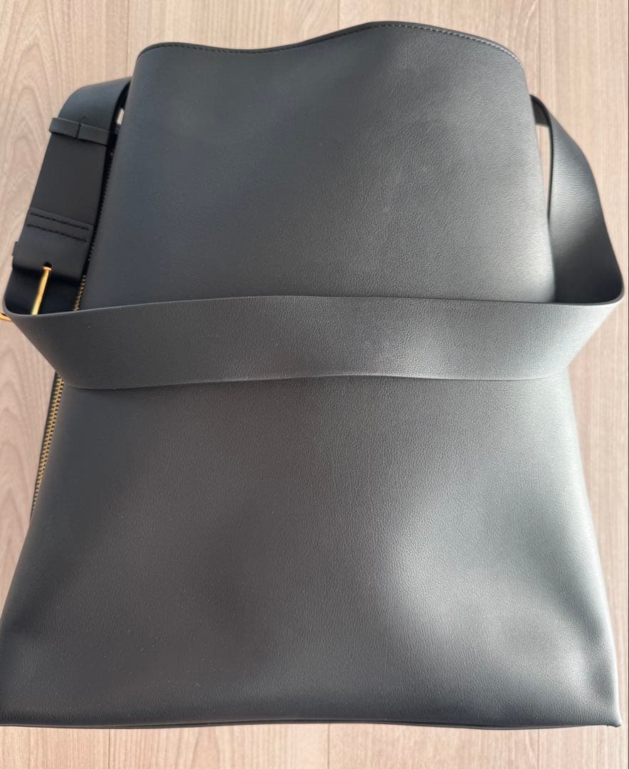 【新品】EPOR ⭐︎Y BAG Shoulder Large