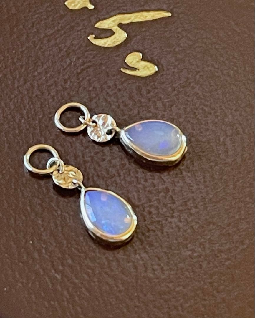 【ふんわりママ様】アガット　オパール　チャーム