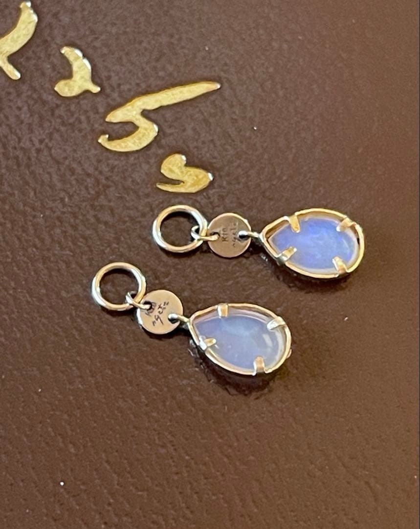 【ふんわりママ様】アガット　オパール　チャーム