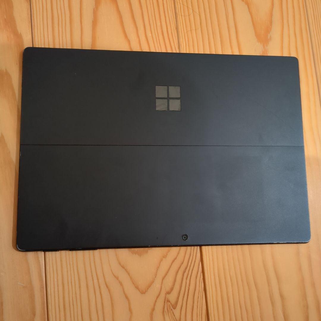 Microsoft Surface Pro7 メモリ8ギガ　SSD256ギガ