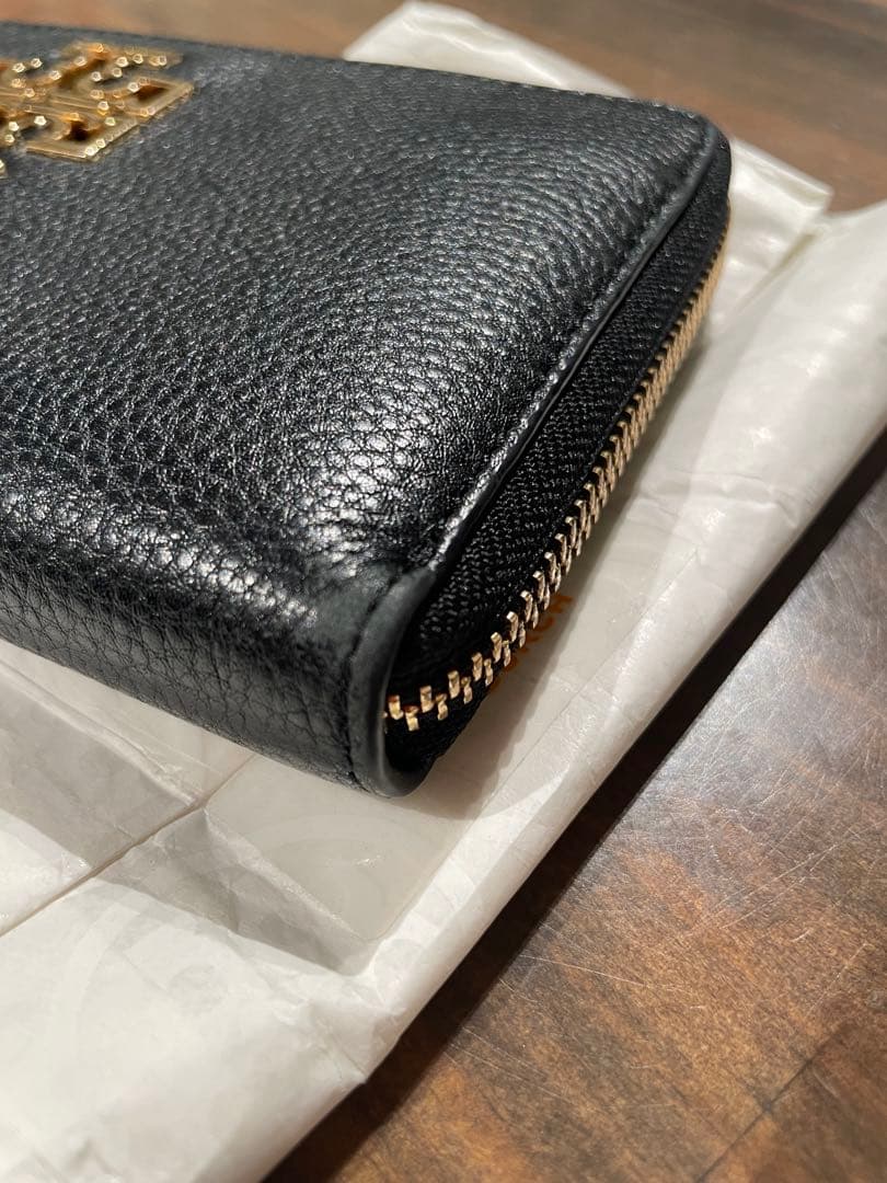 【美品】Tory Burch ブラックレザー長財布