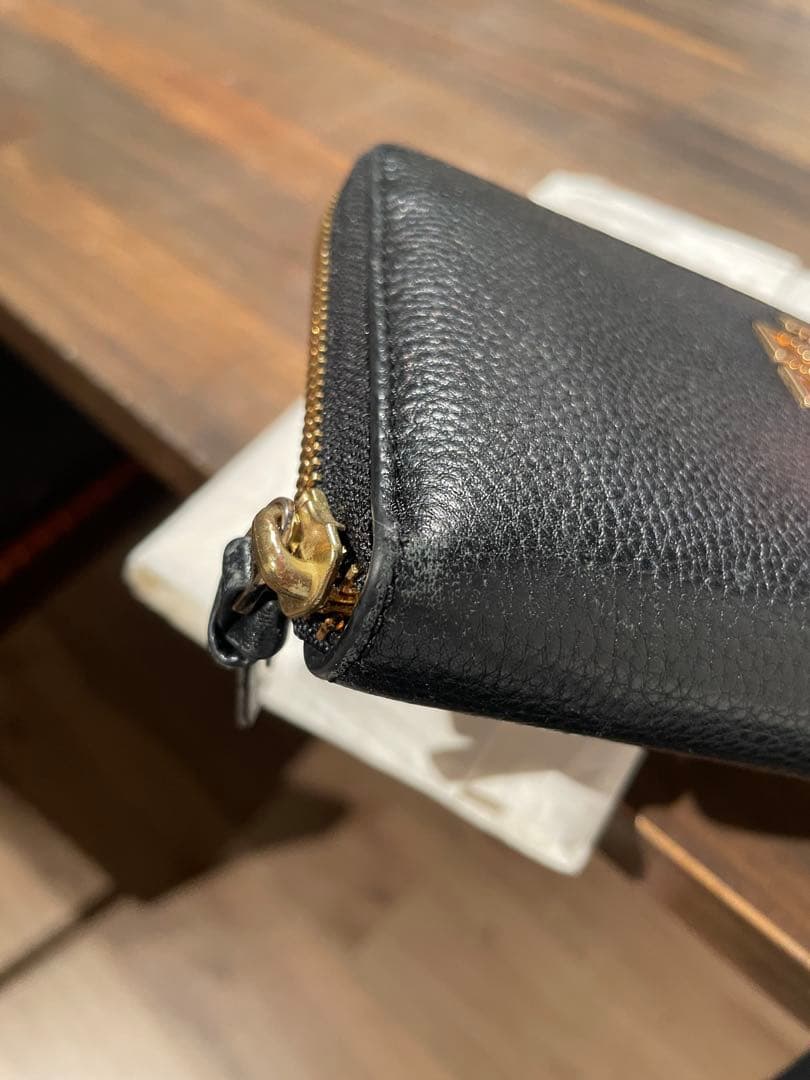 【美品】Tory Burch ブラックレザー長財布