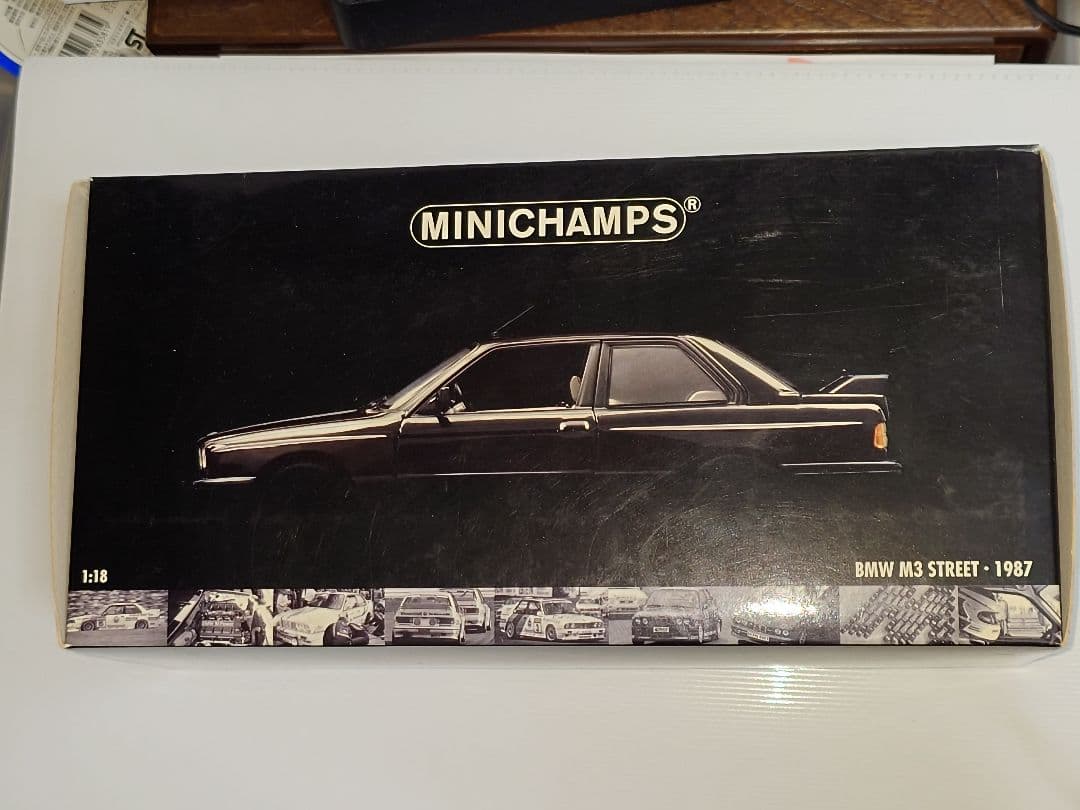 ミニチャンプス  M3 ストリート 1/18 ミニカー ブラック