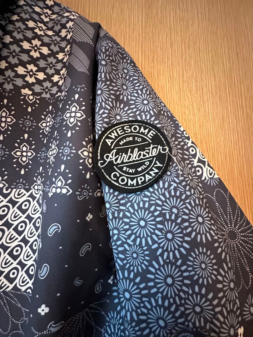 AIRBLASTER スノーボードウエア