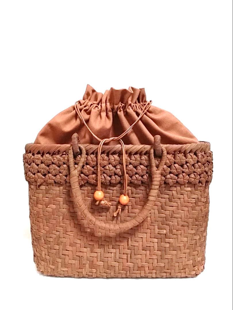 山葡萄バッグ円形三段花結び