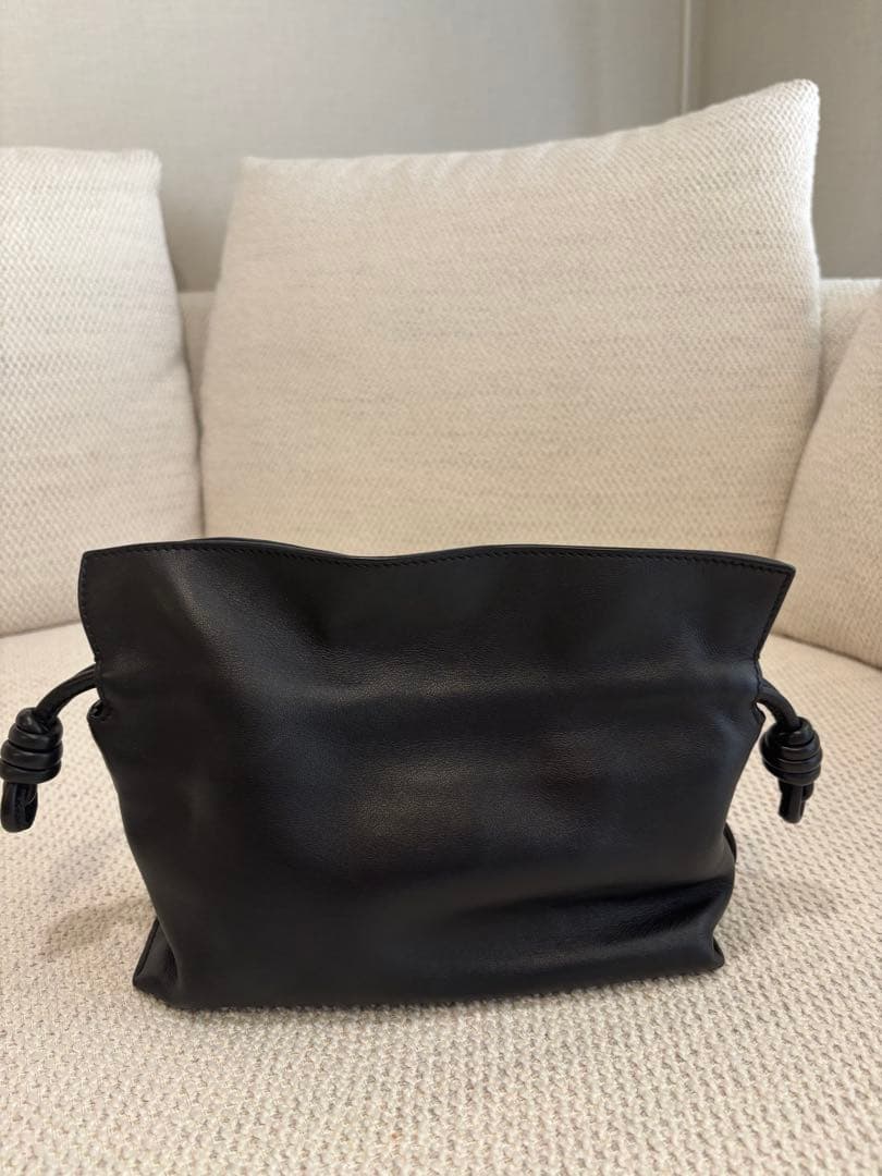 LOEWE フラメンコミニ　クラッチバッグ　ブラック　ナパカーフレザー