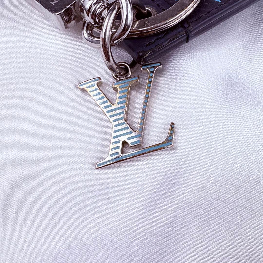 ルイヴィトン キーホルダー モノグラム ドラゴンヌ キーリング